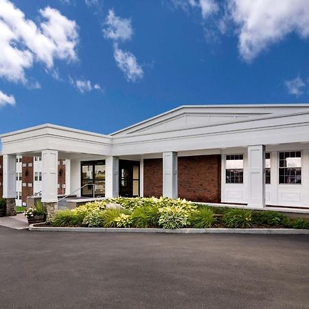Best Western University Inn Canton Esterno foto