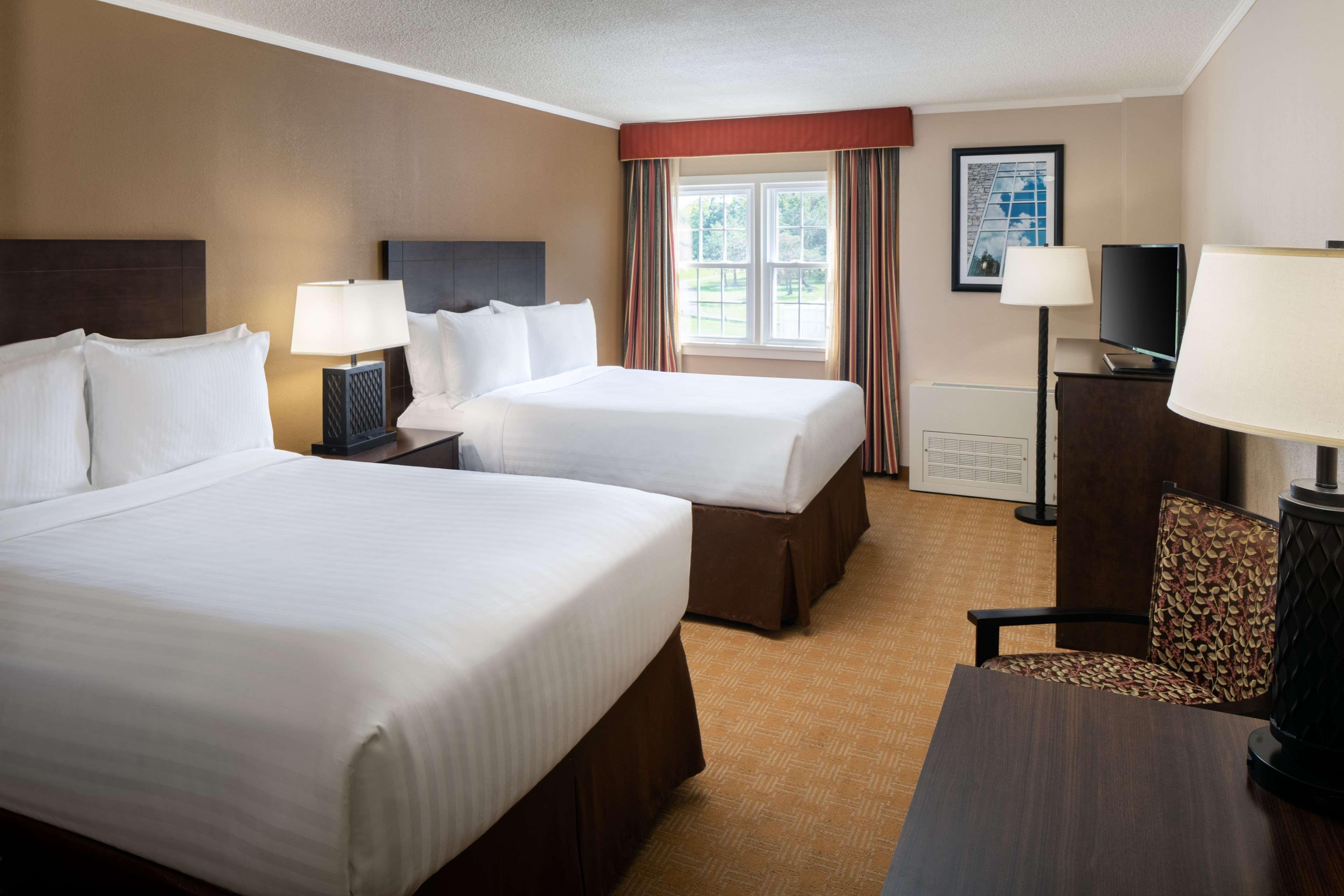 Best Western University Inn Canton Esterno foto
