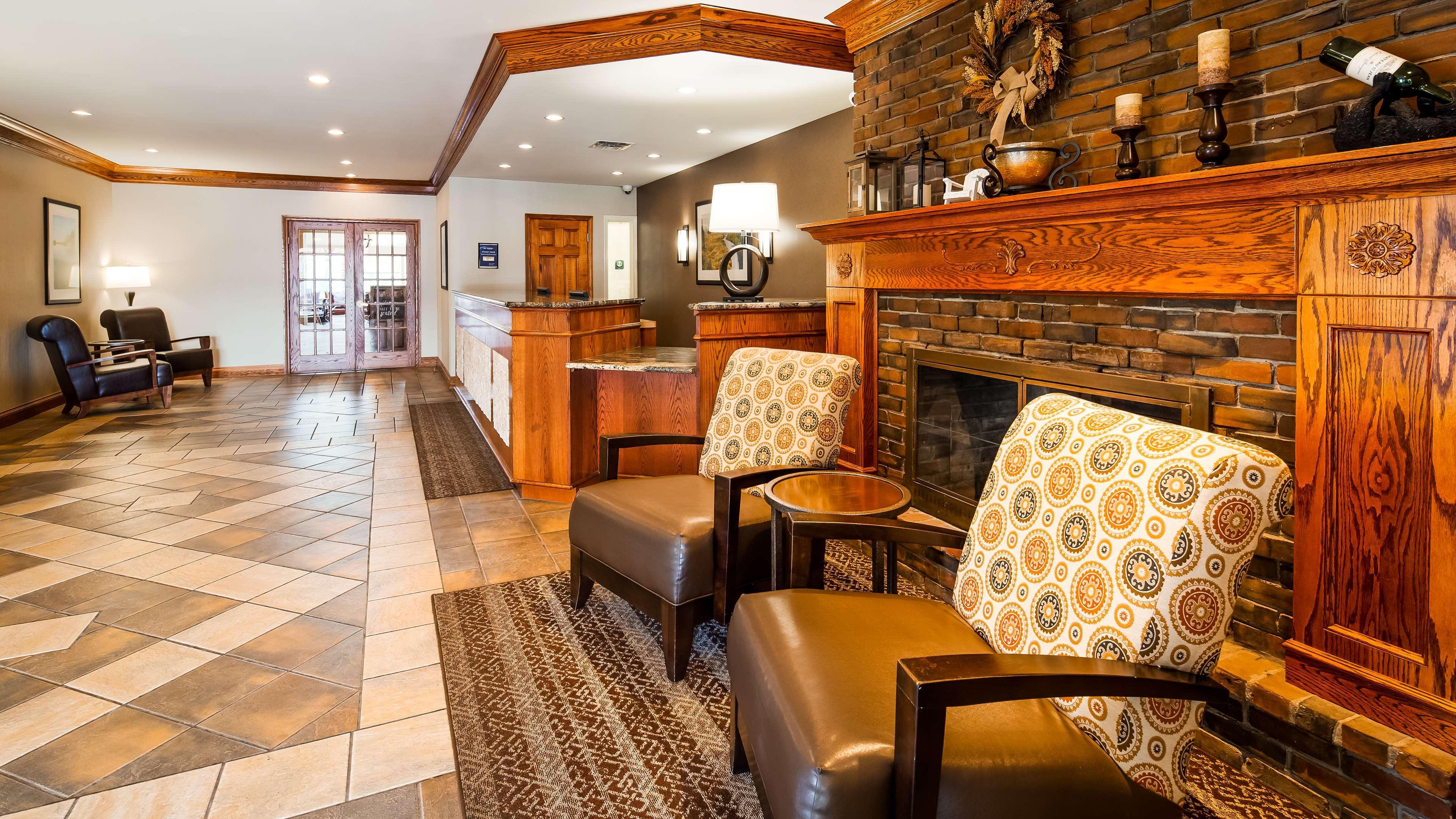 Best Western University Inn Canton Esterno foto