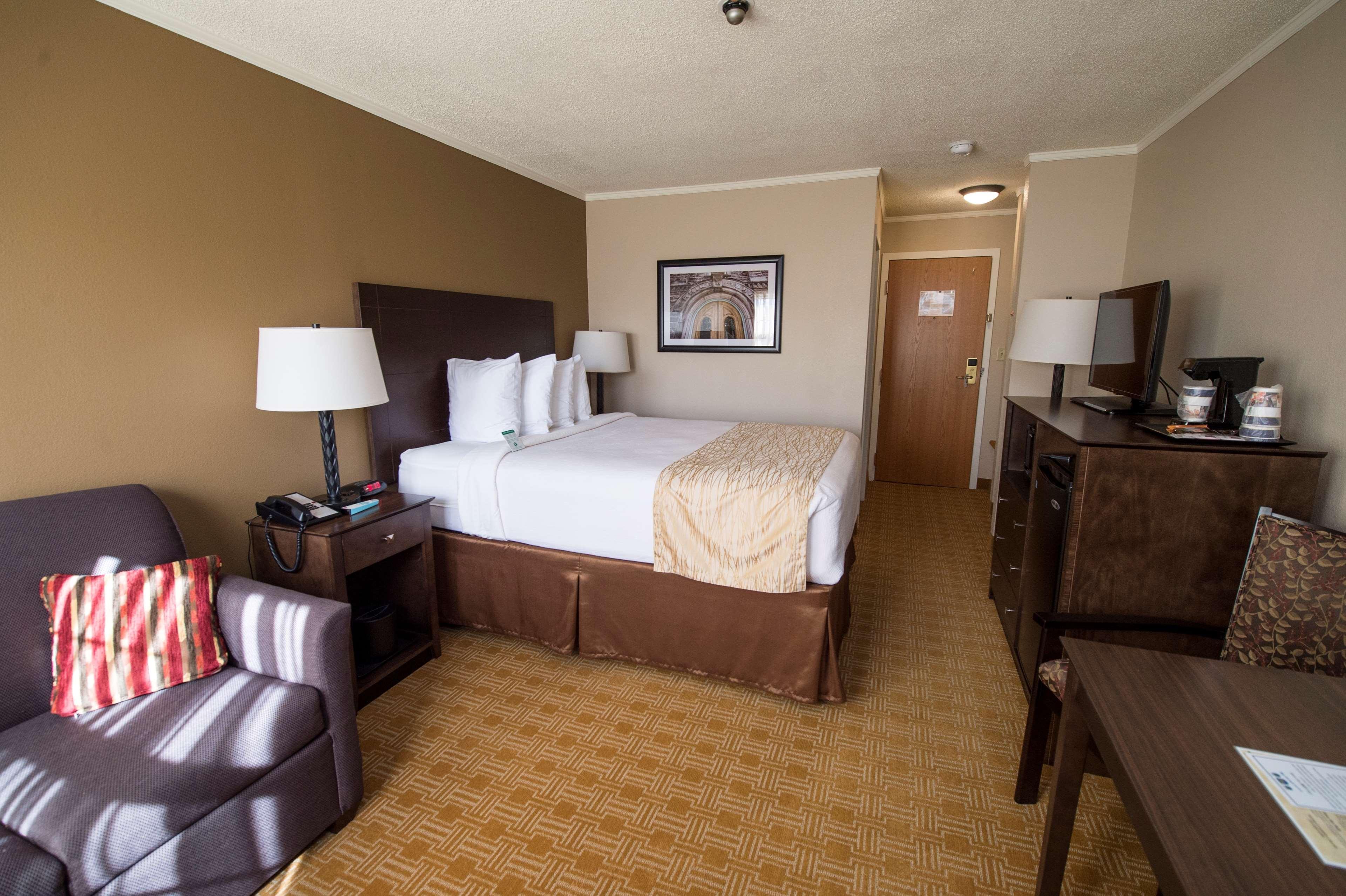 Best Western University Inn Canton Esterno foto