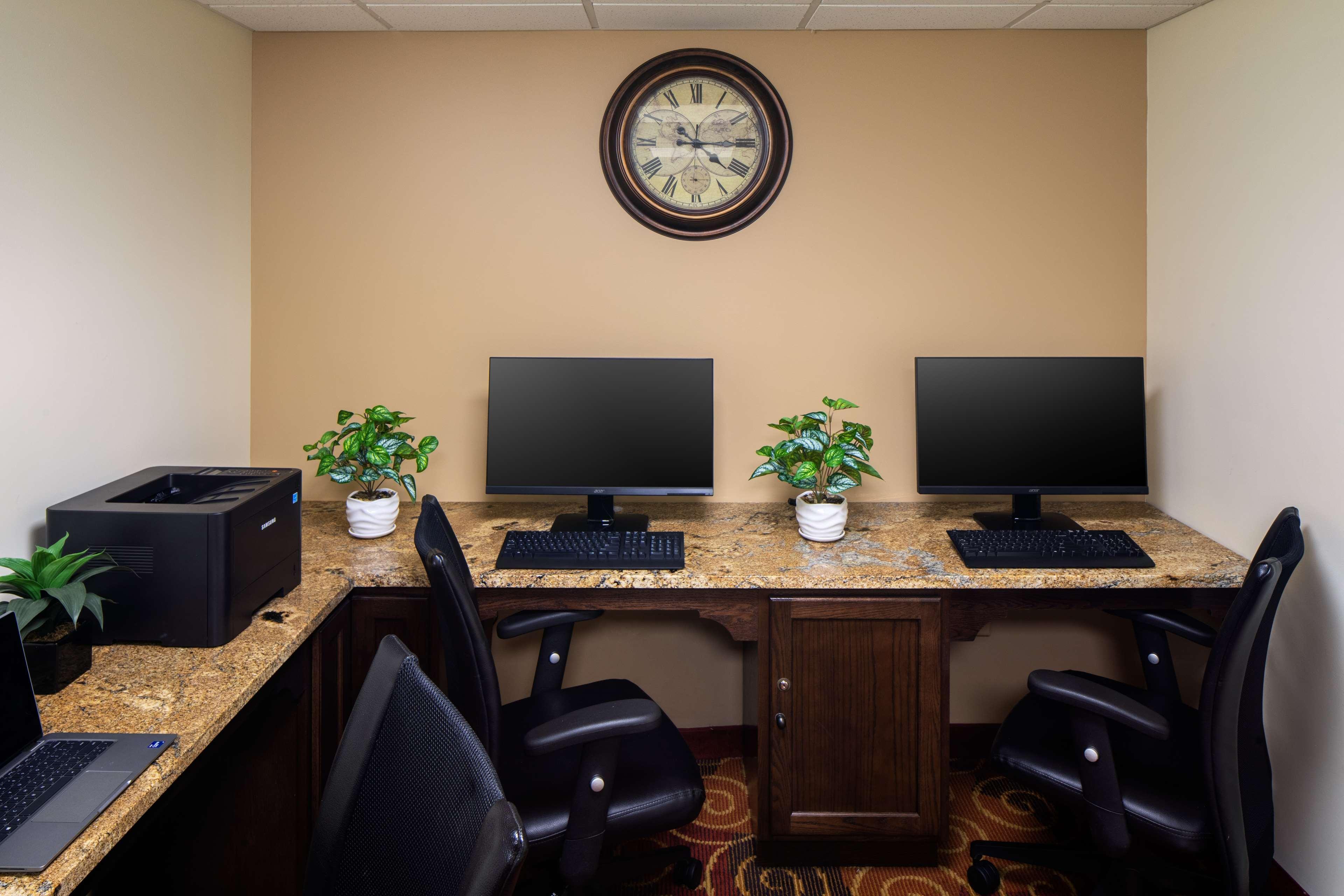 Best Western University Inn Canton Esterno foto