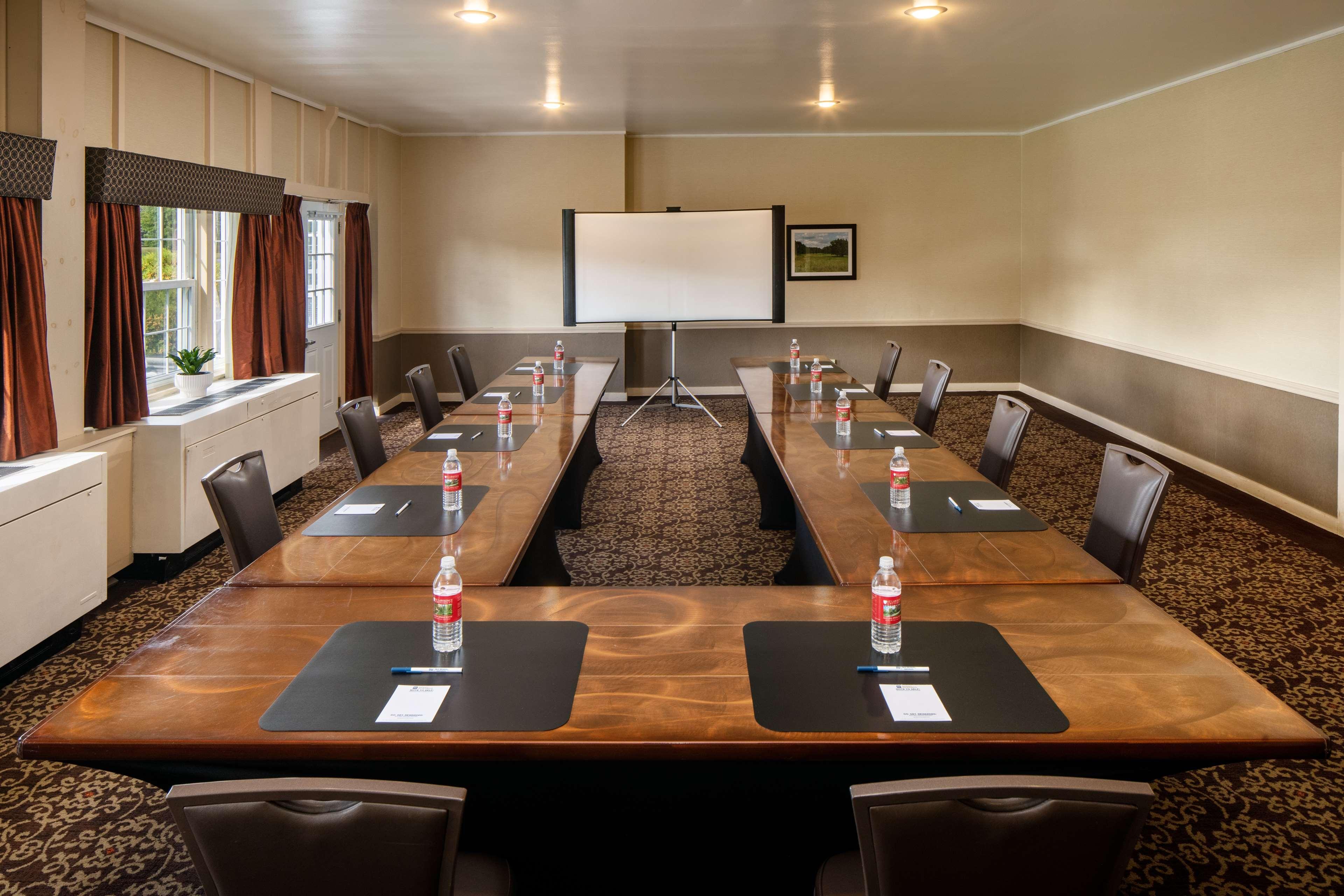 Best Western University Inn Canton Esterno foto